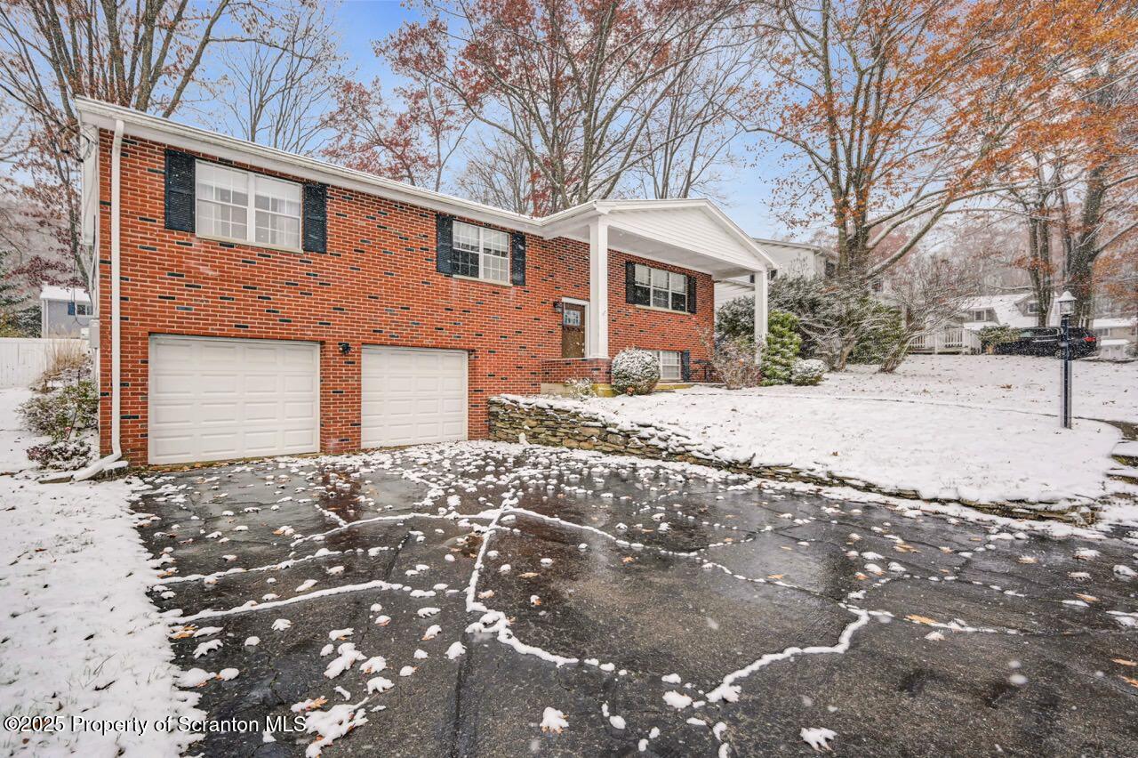 604 Oak Lane