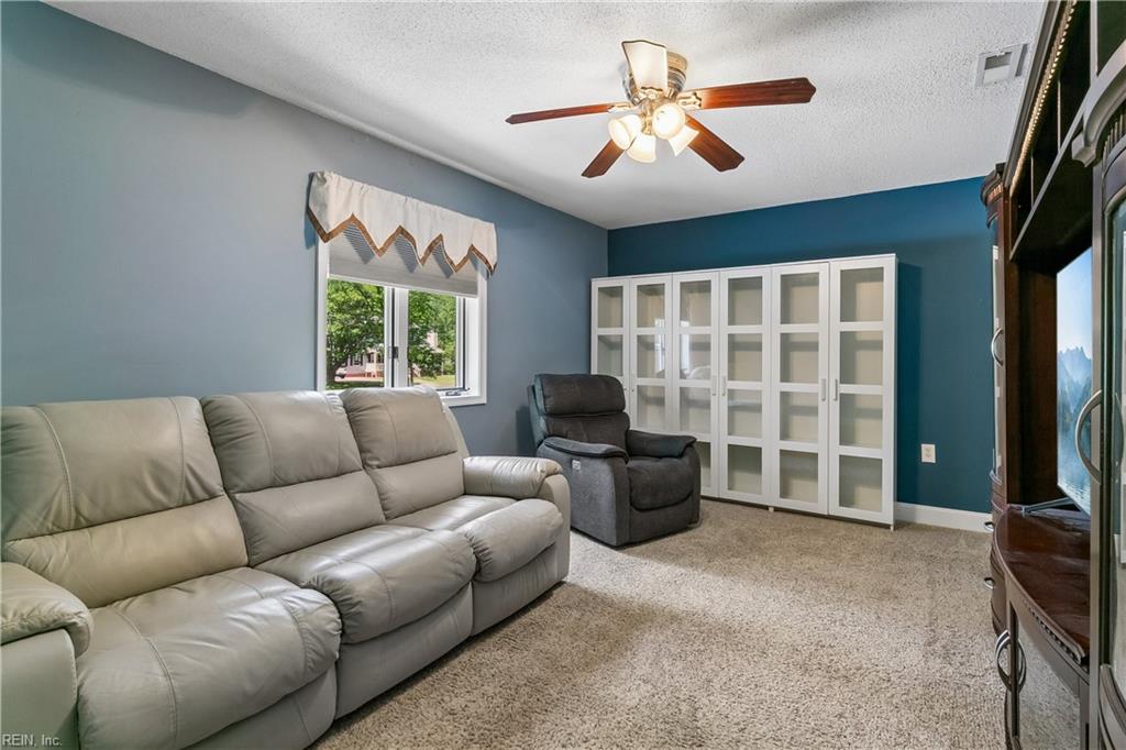 246 Hunts Neck Road