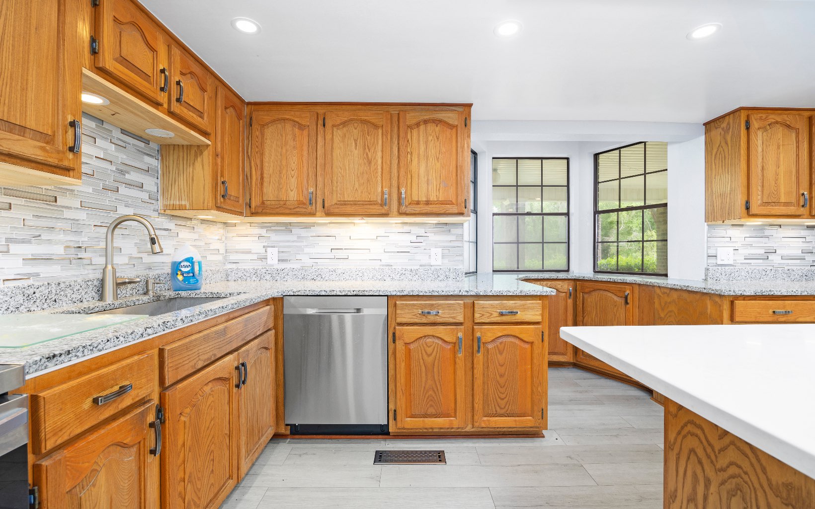 444-1 SE Bisbee Loop