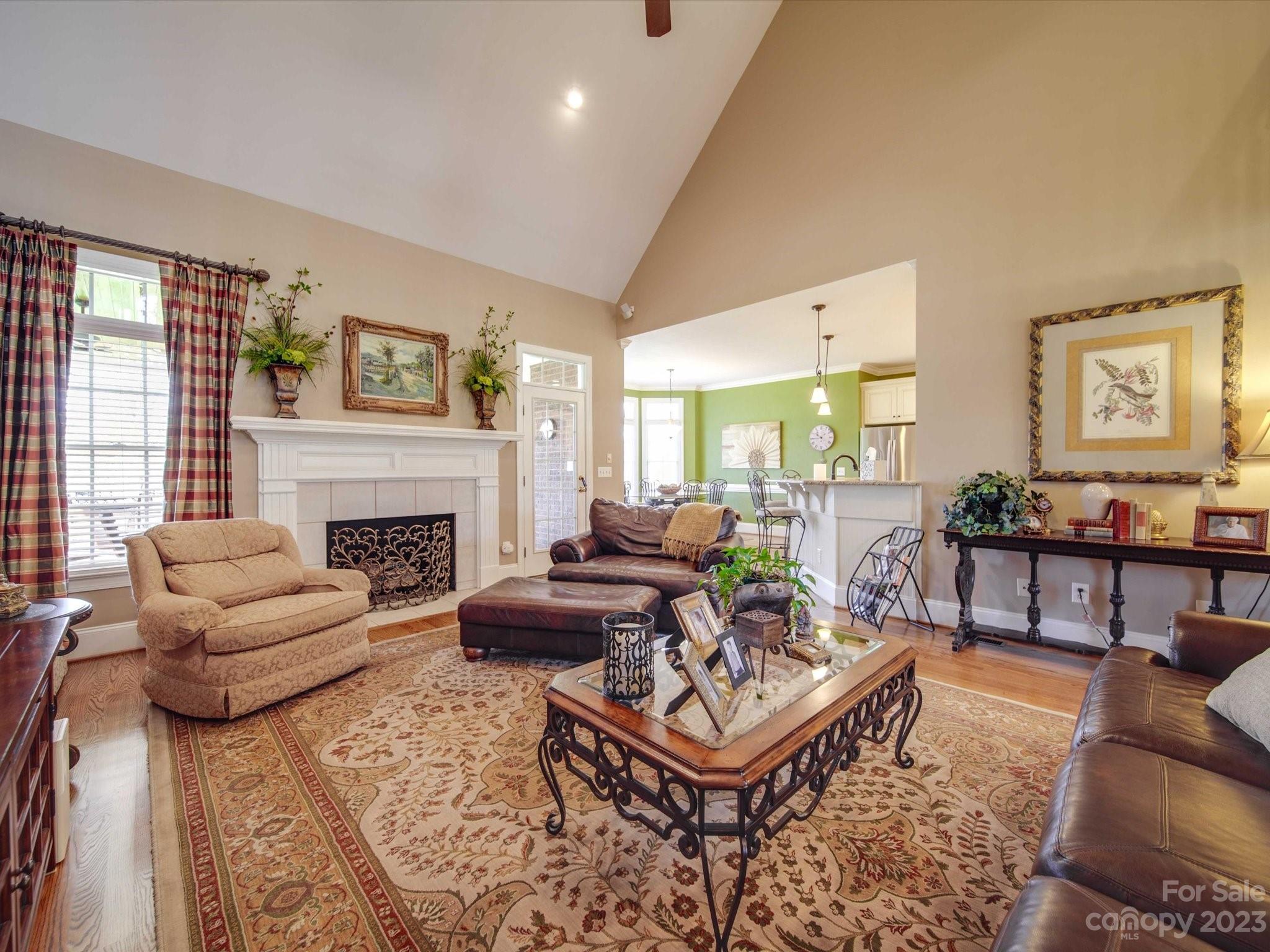 1028 Kite Court