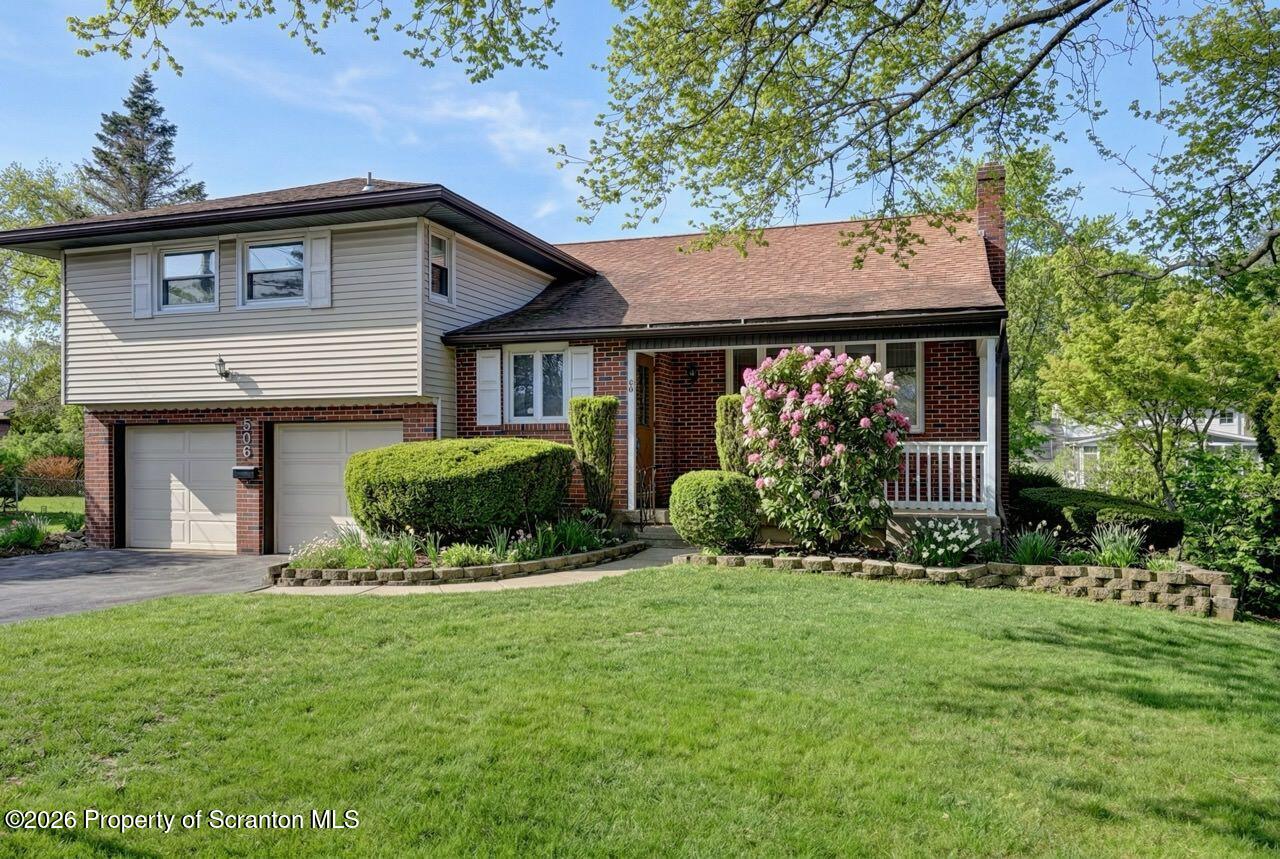 506 Tulip Circle