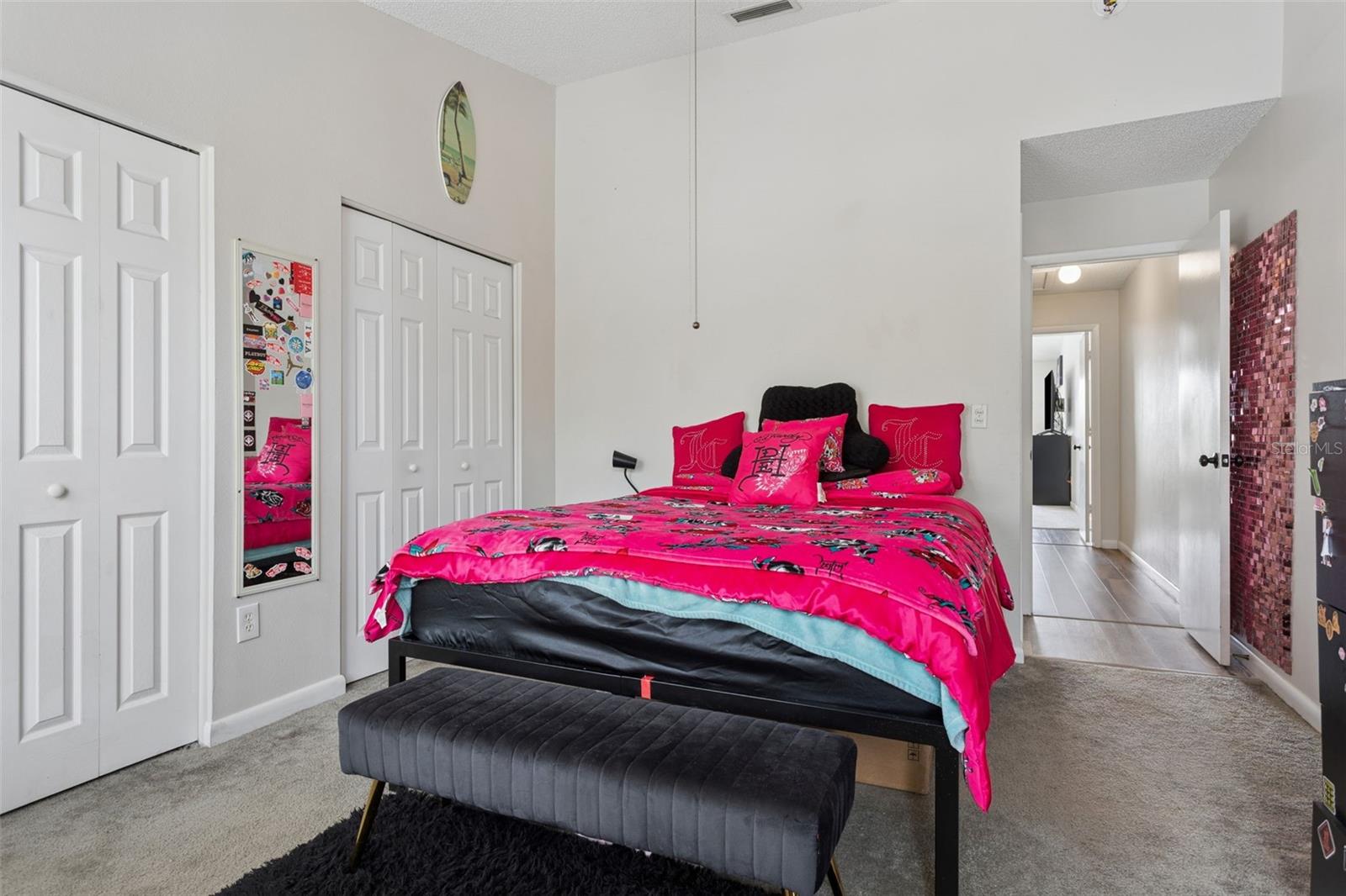 425 Kensington Lake Circle
