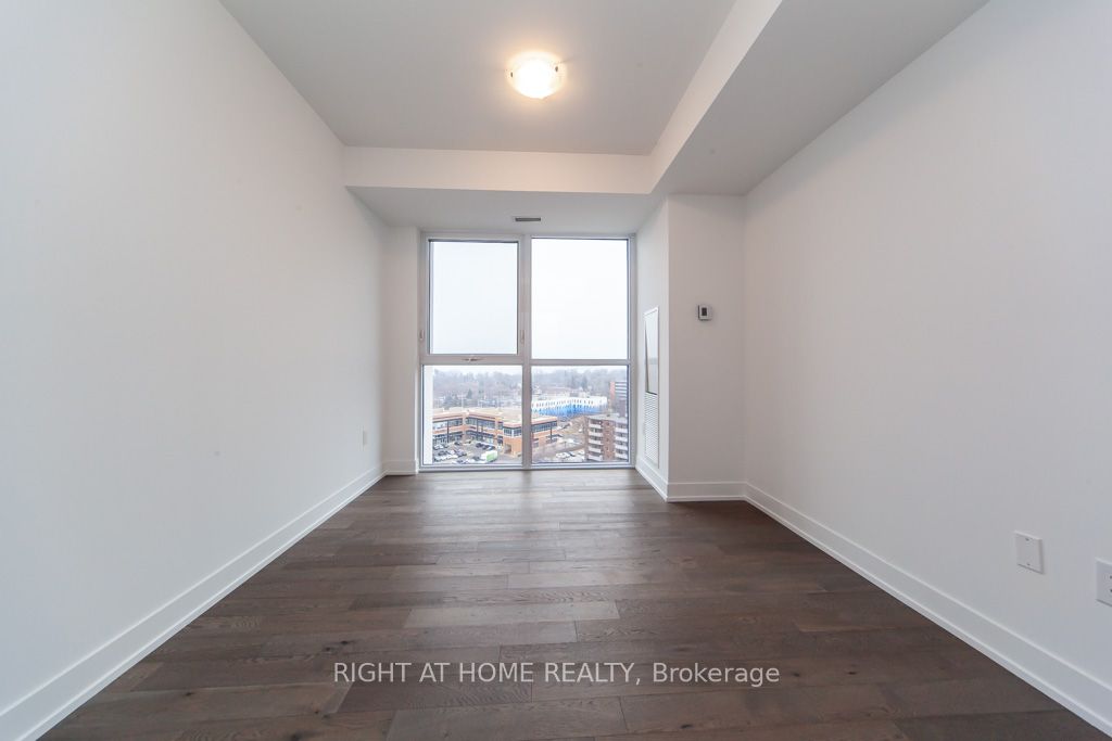 1063 Douglas Mccurdy Comm Circ 1206