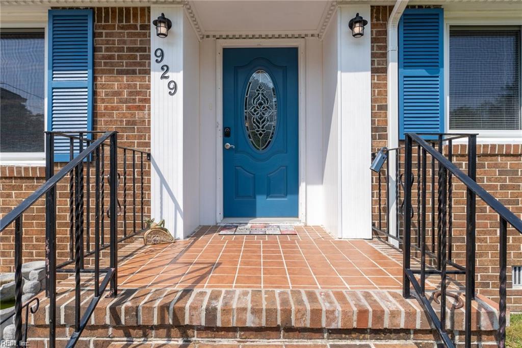 929 Whitehurst Landing Road, Virginia Beach, VA 