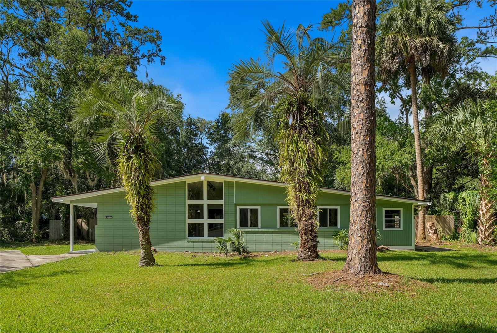 4106 NW 13th Place