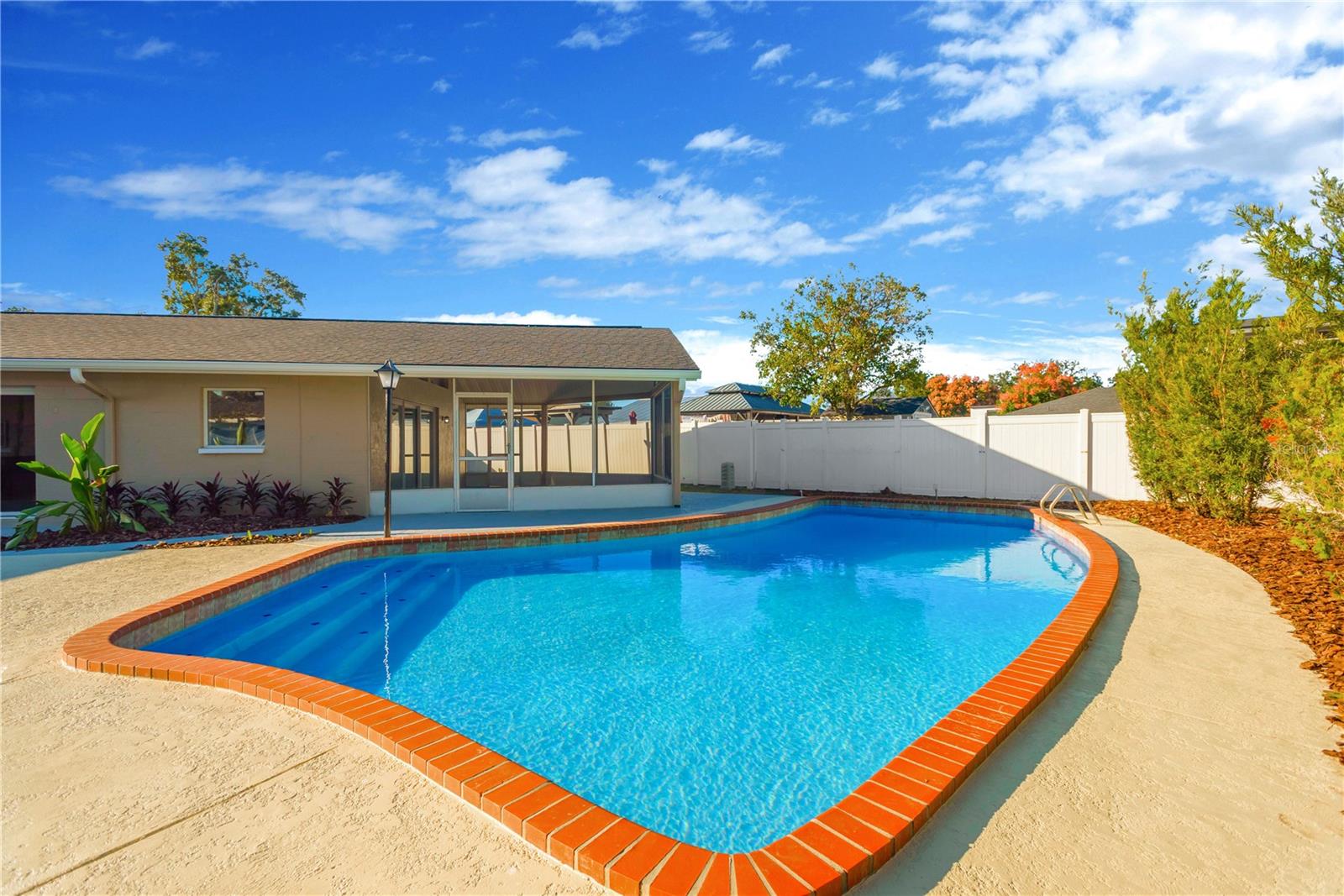 6817 Chippendale Court