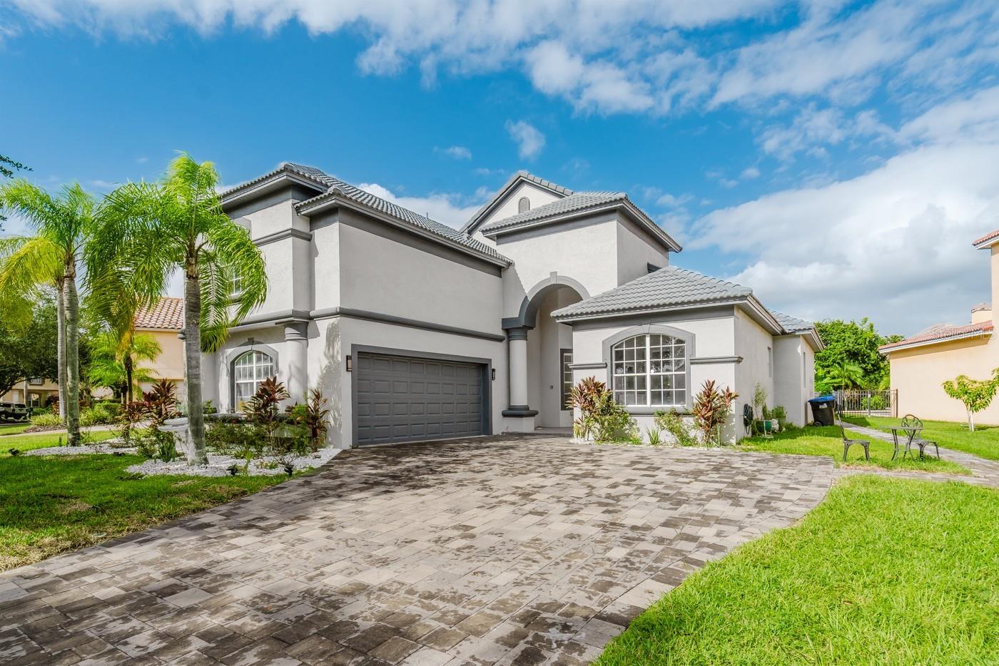 1361 Whitney Isles Drive, Windermere, FL
