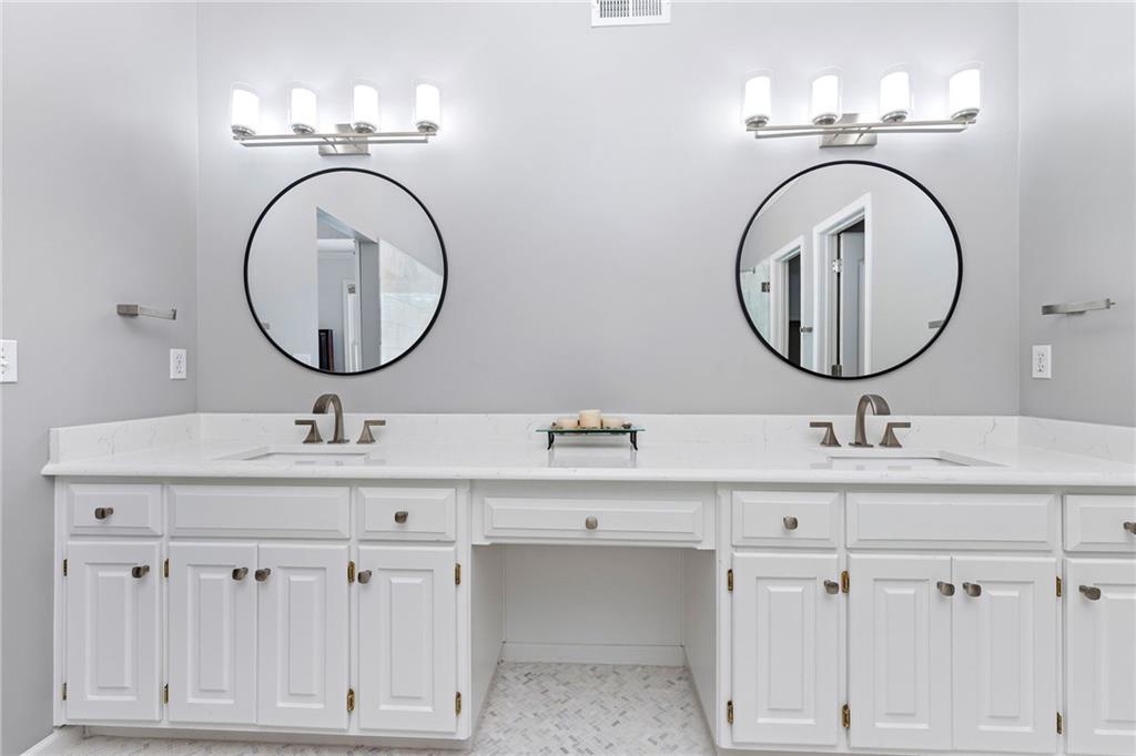 9407 W 124th Terrace