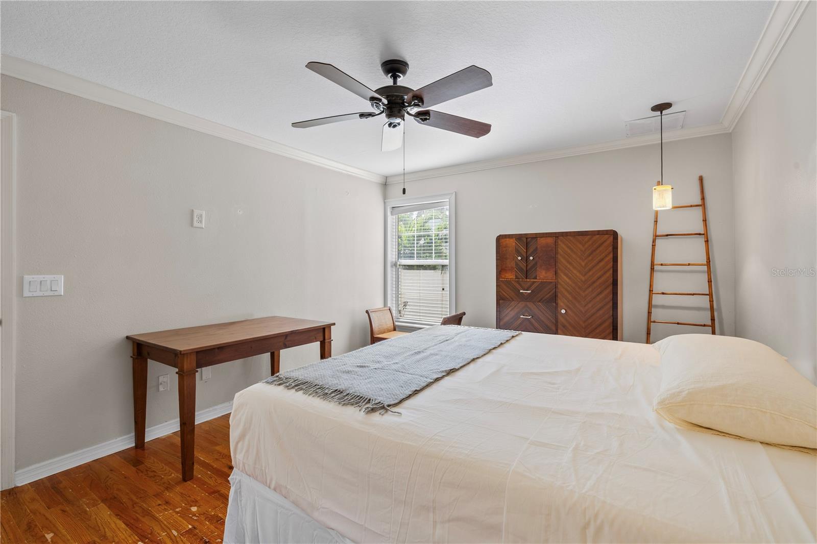 3808 W Granada Street