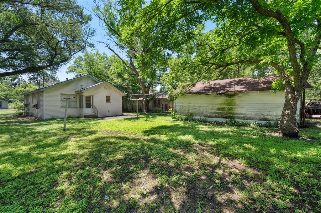 110 Woodland Avenue