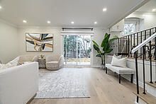 31 Merrylynn Dr
