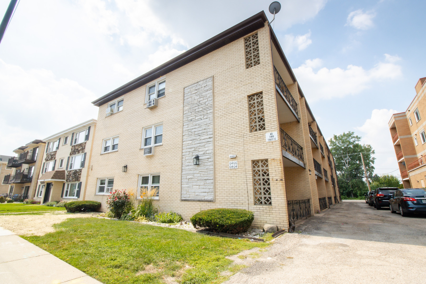 Welcome to this move-in-ready 2 bed / 1 bath condo located in Edison Park. This spacious condo offers the perfect blend of comfort and convenience-just minutes from expressways (quick access to O'Hare), public transportation(bus/train/Metra), shopping, and dining.   Fully Updated in 2023- modern kitchen with granite counter top, appliances, cabinets, and bathroom. Spacious living room, cozy dining area, and private balcony-perfect for summer relaxing or morning coffee.  Whether you're a first-time buyer, downsizer, or frequent traveler, this turn-key condo offers everything you need in a prime location.