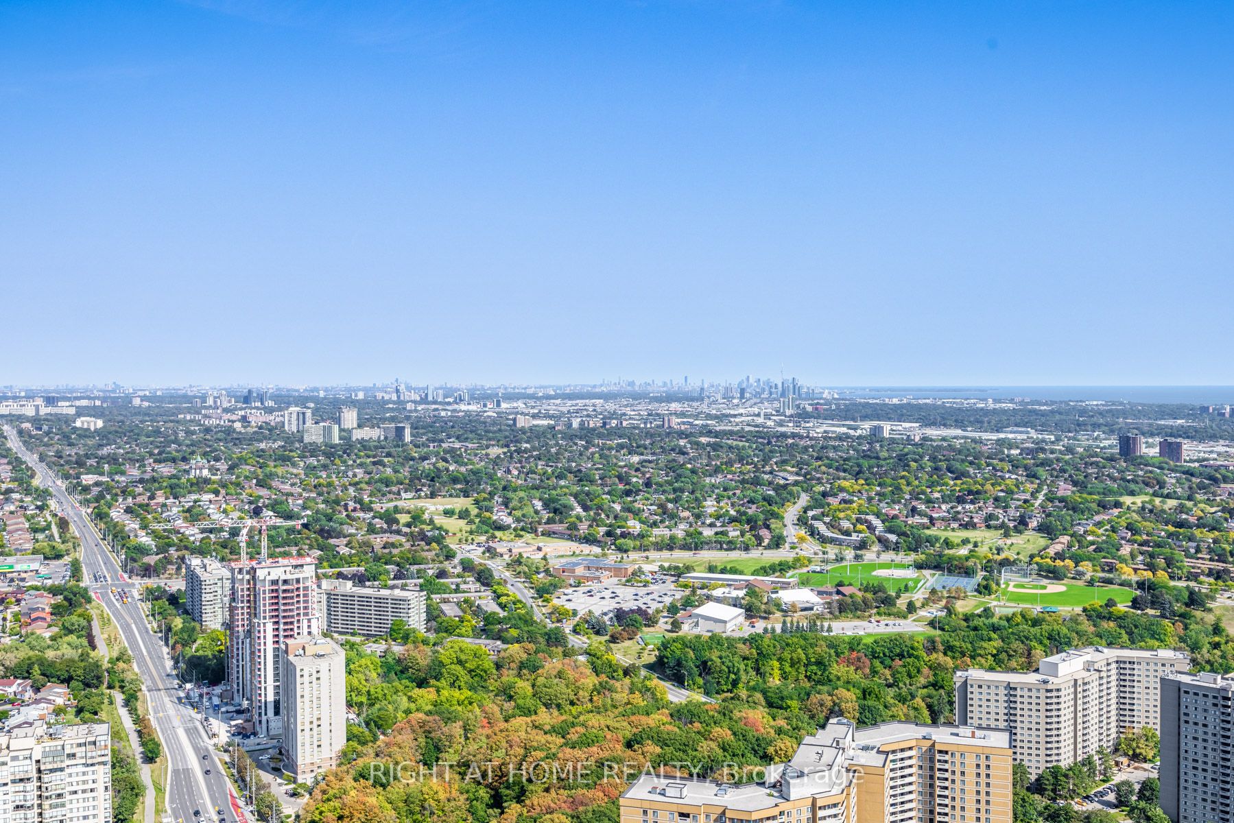 60 Absolute Ave 5208