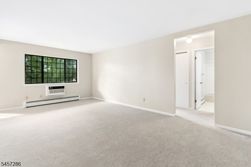 9 Sentinel Ct E