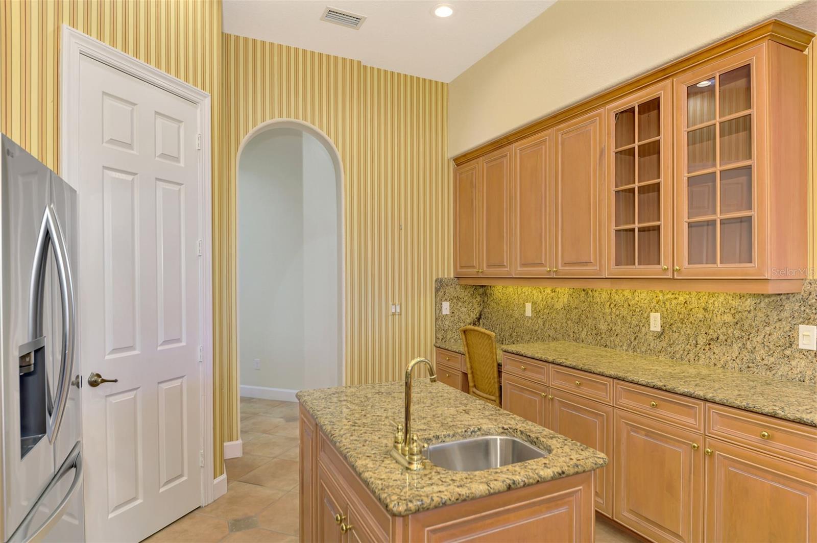 3031 Rivershore Lane