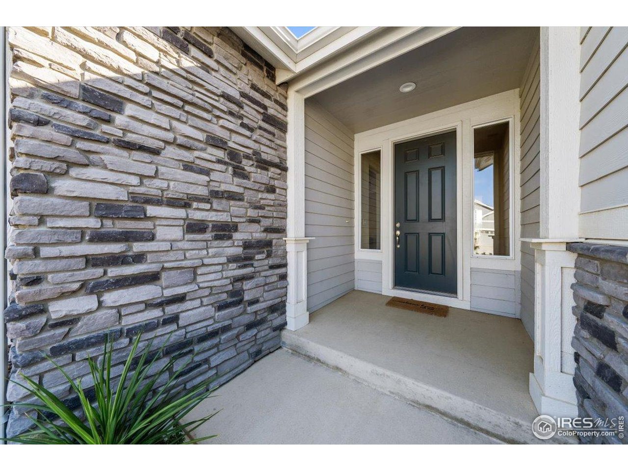 513 Grand Market Ave