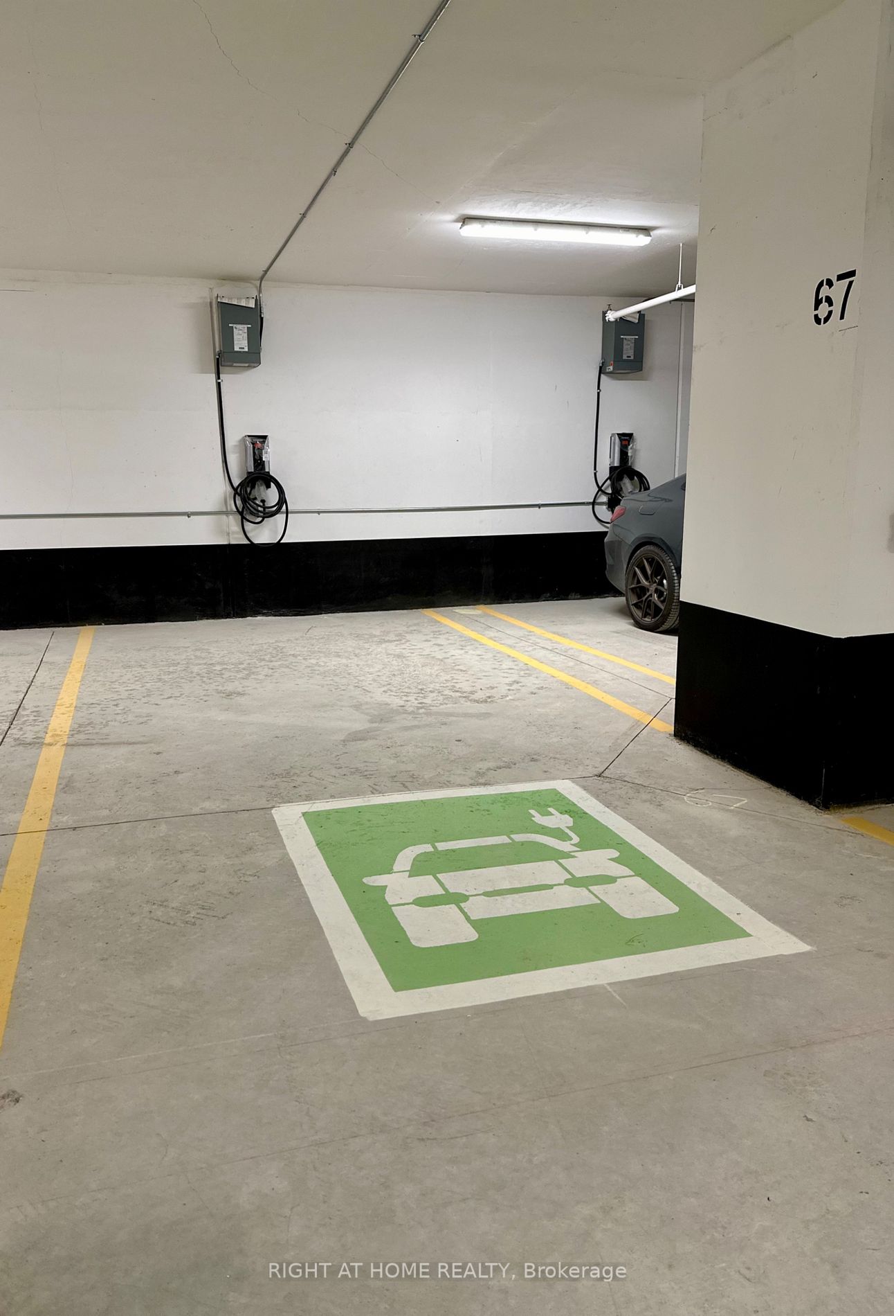 8119 Birchmount Rd A1326