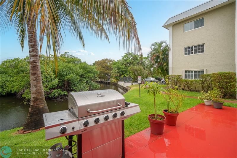 3000 NE 5th Ter 302A
