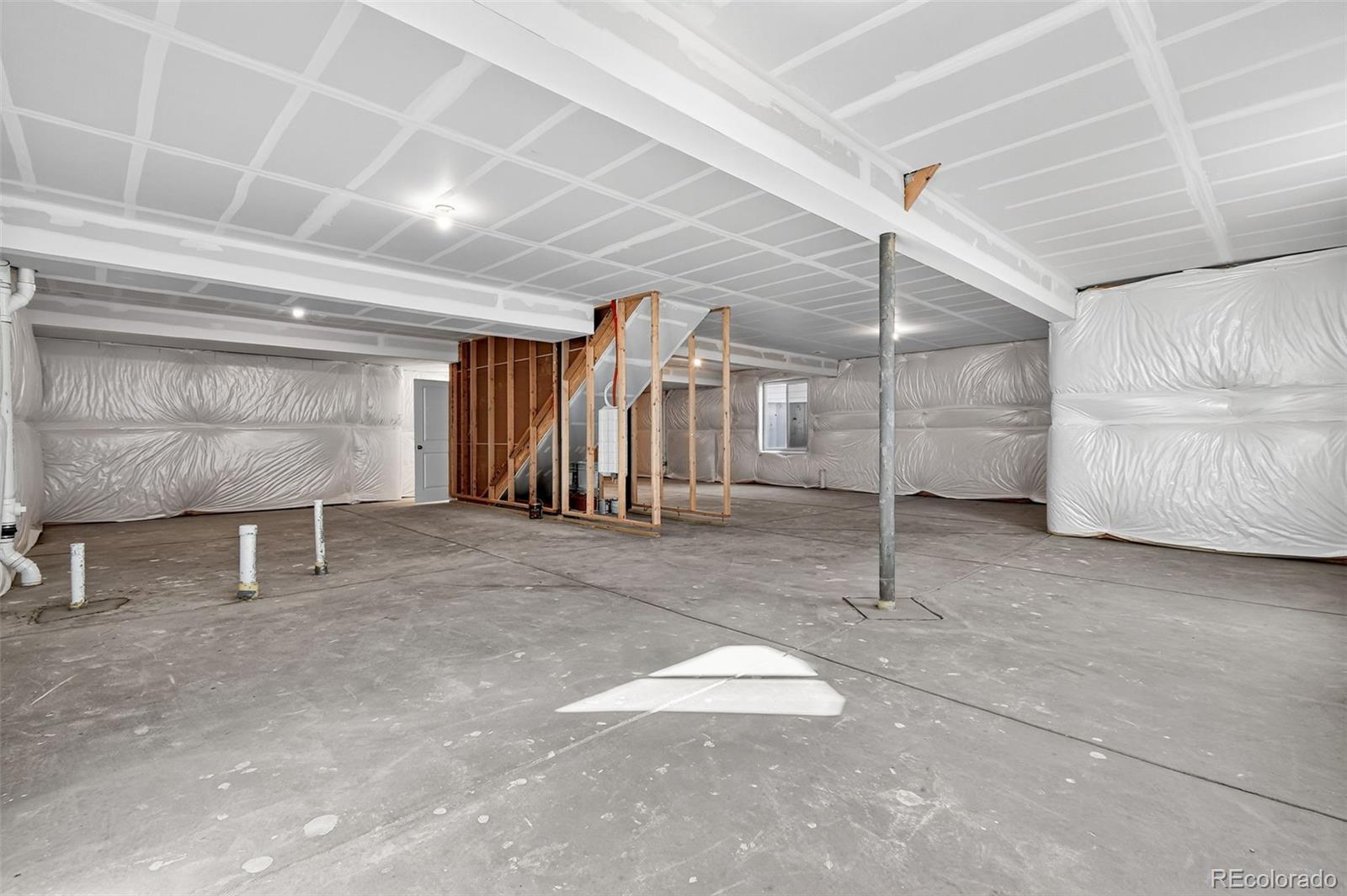 17136 W 92nd Loop