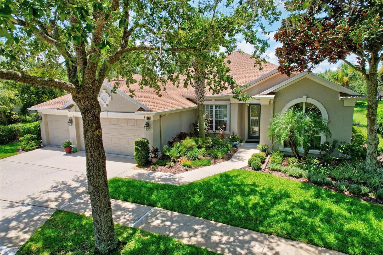 62 N Park Circle