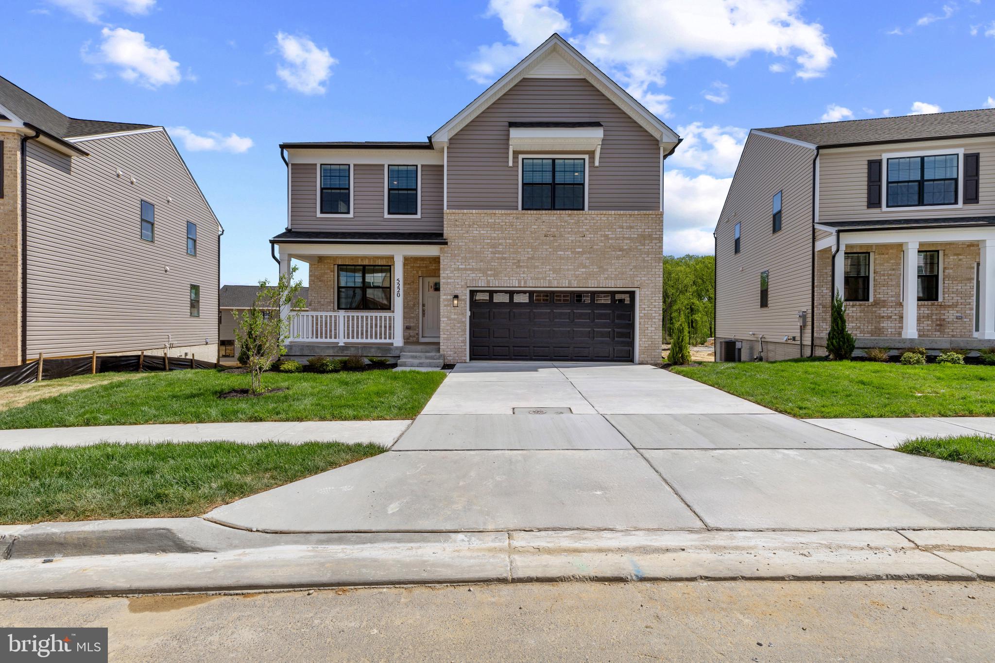 5118 Glistening Pond Way