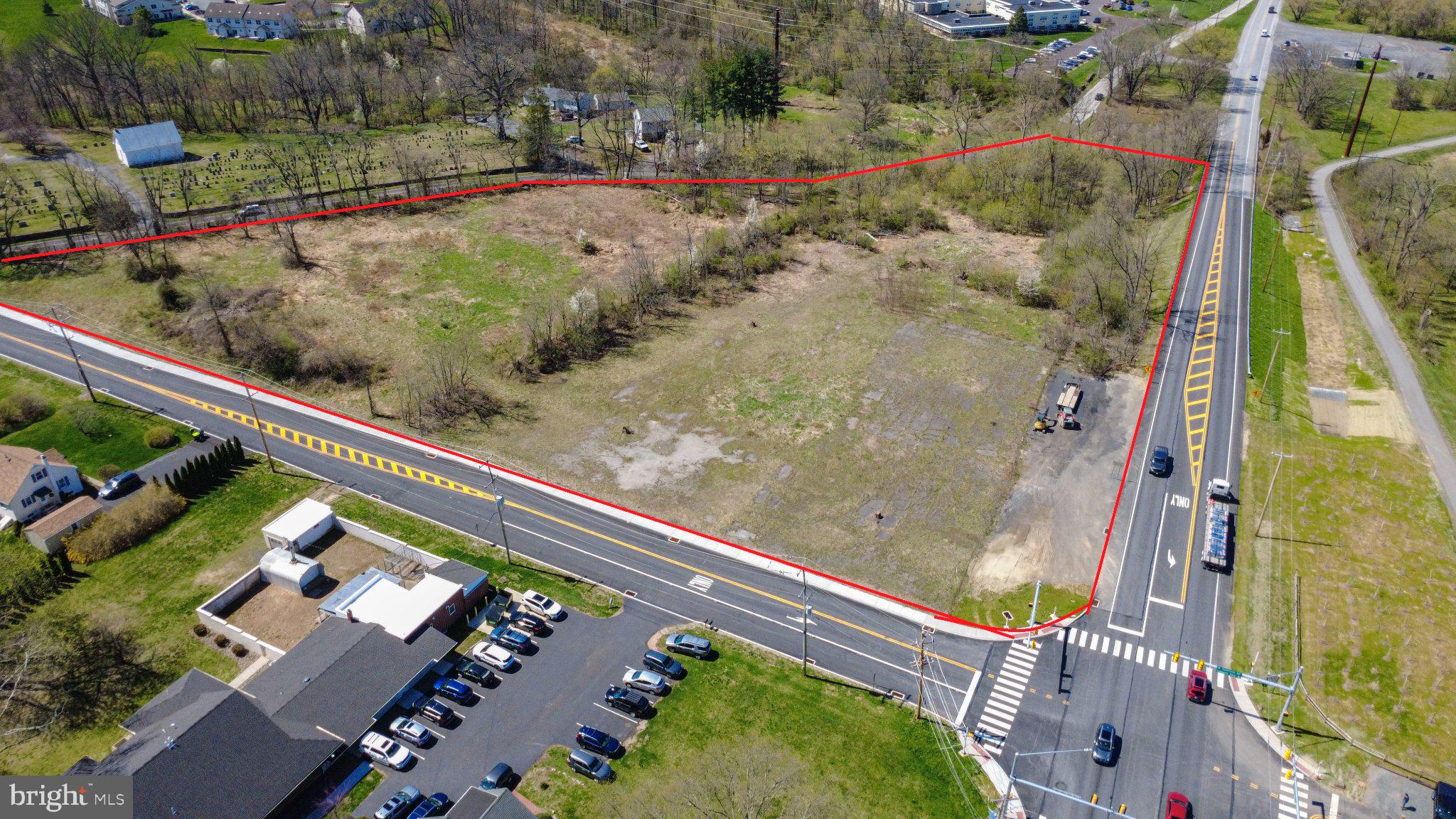 Now Available: nearly 7 acre commercial site, primed for multi-unit/multi-use development. Newly improved intersection at Rt 724 & Peterman Rd. OJR School District, easy access to Rt 422, Access on Three streets, Commercial Zoning allows a multitude of uses by-right