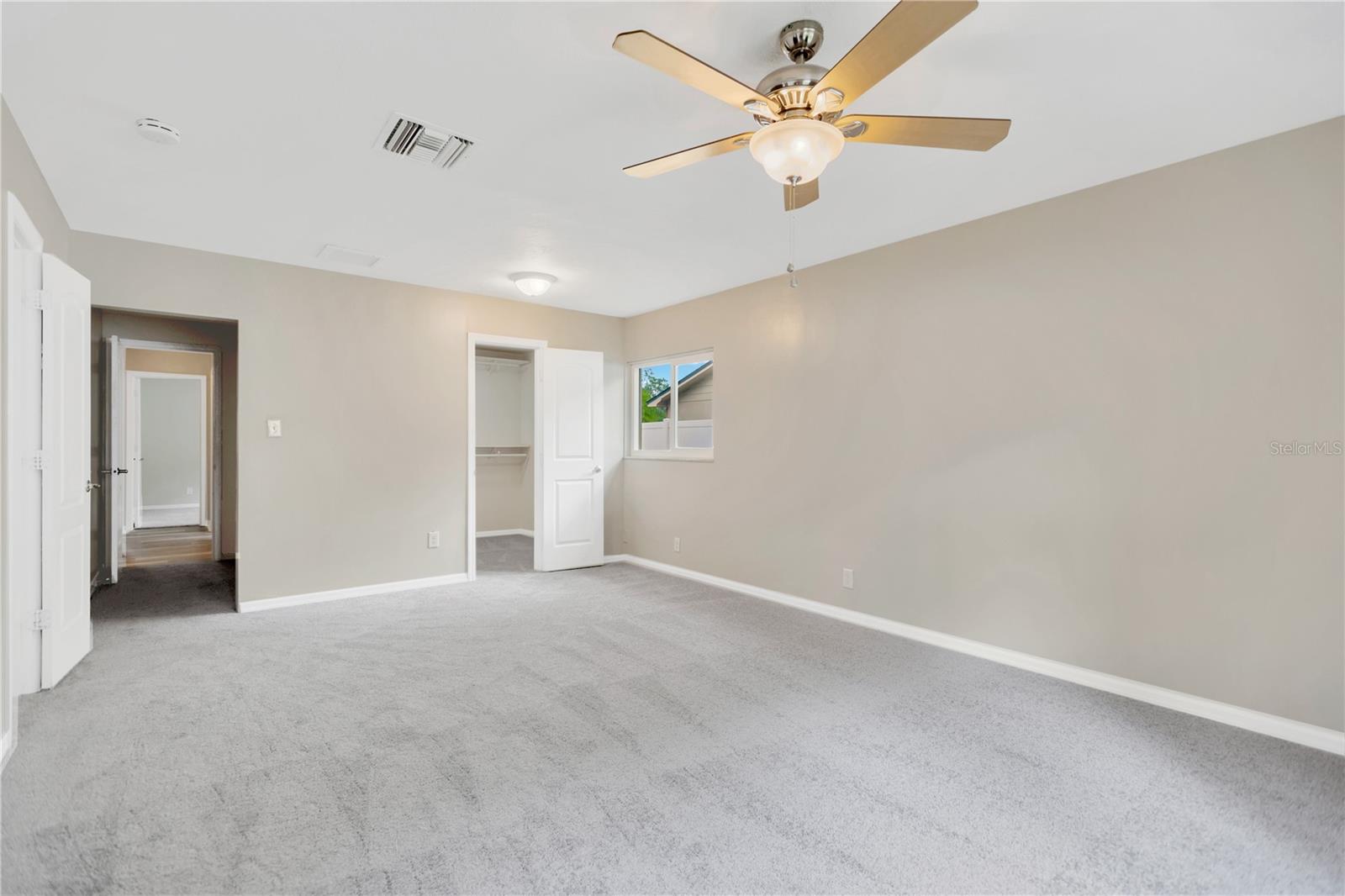 704 Childers Loop