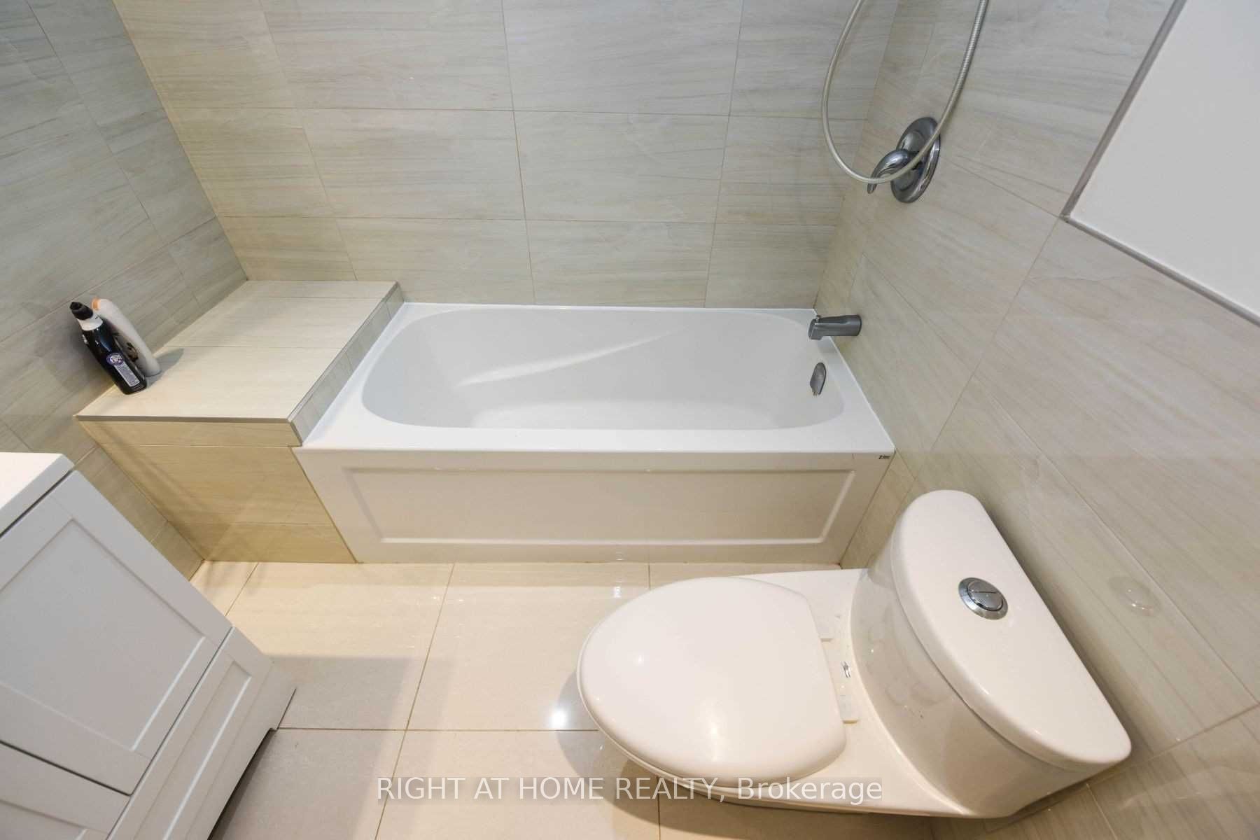 31 Griggsden Ave Lower