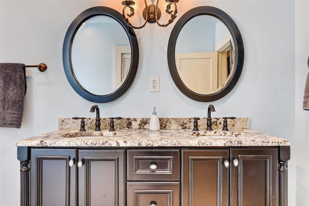 1216 NW 39th Street