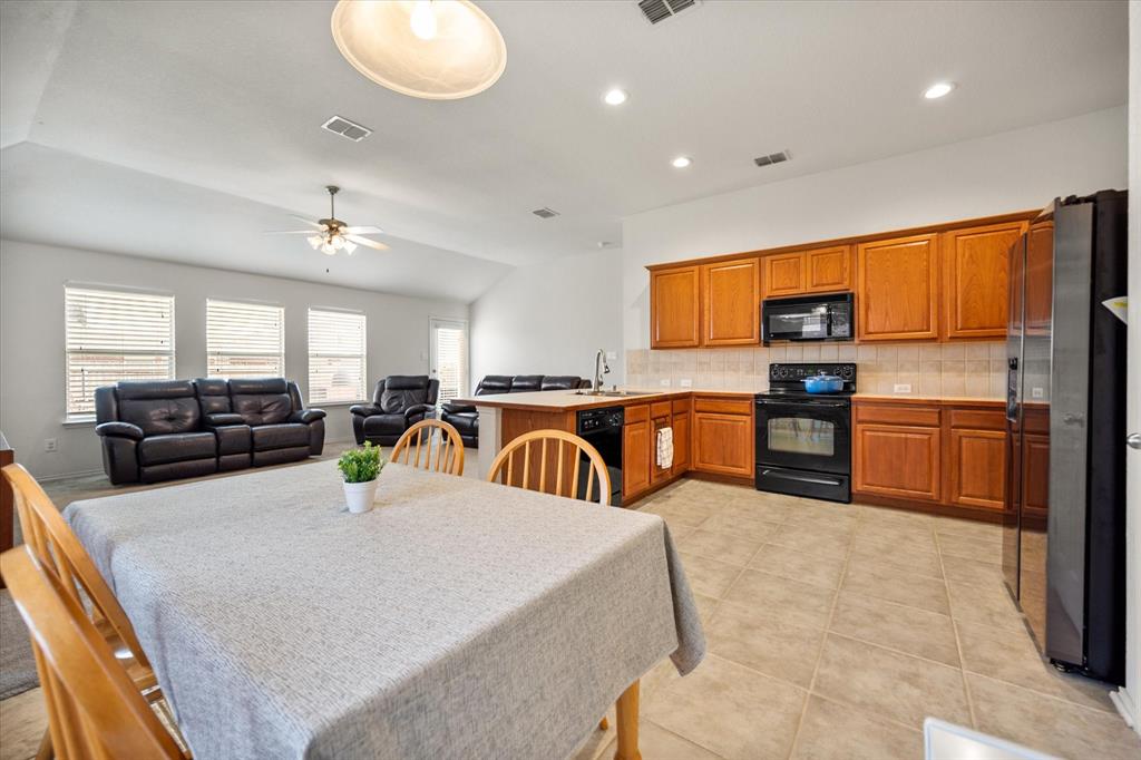 504 Mystic River Trail