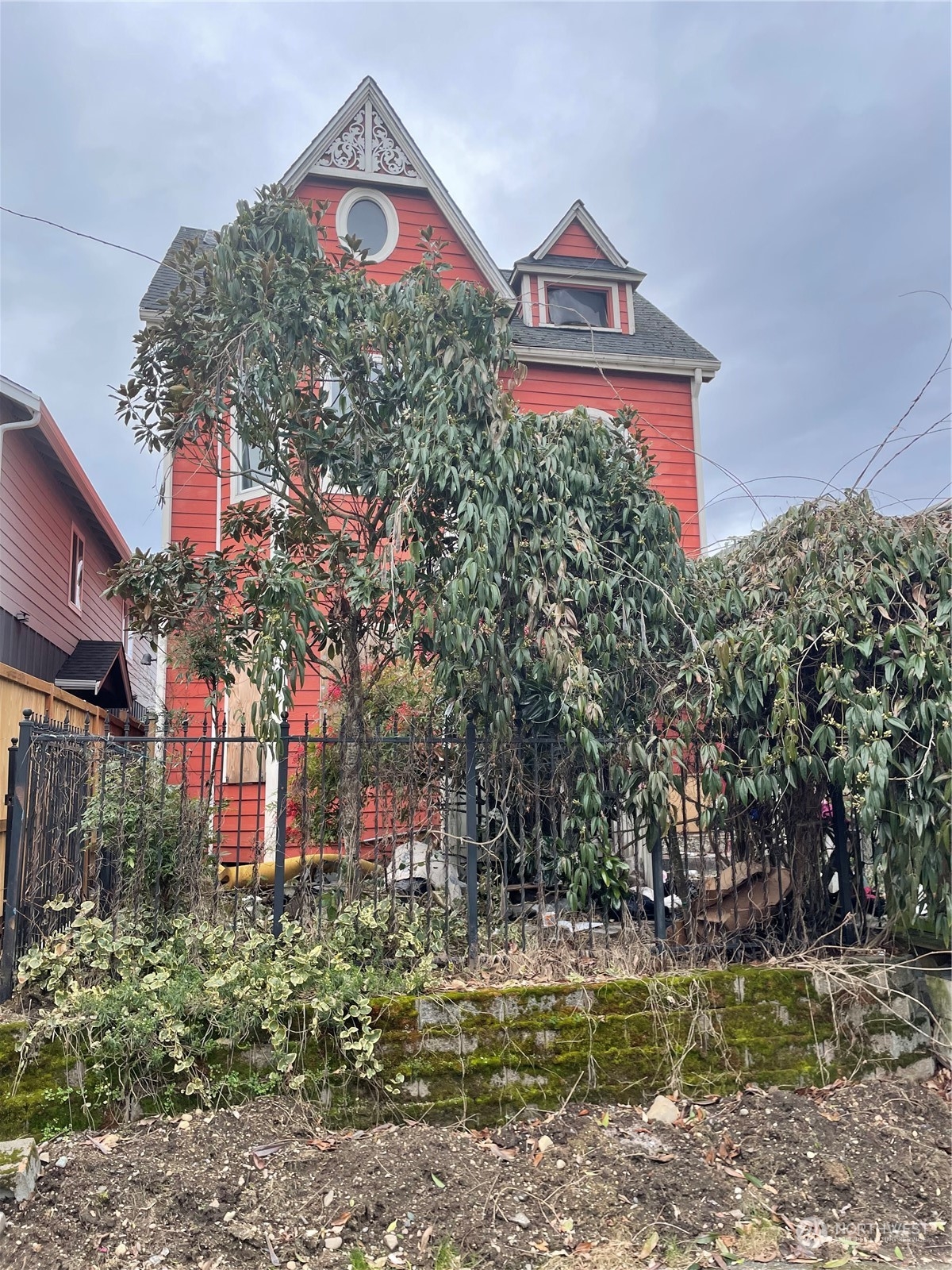 1408 S J Street
