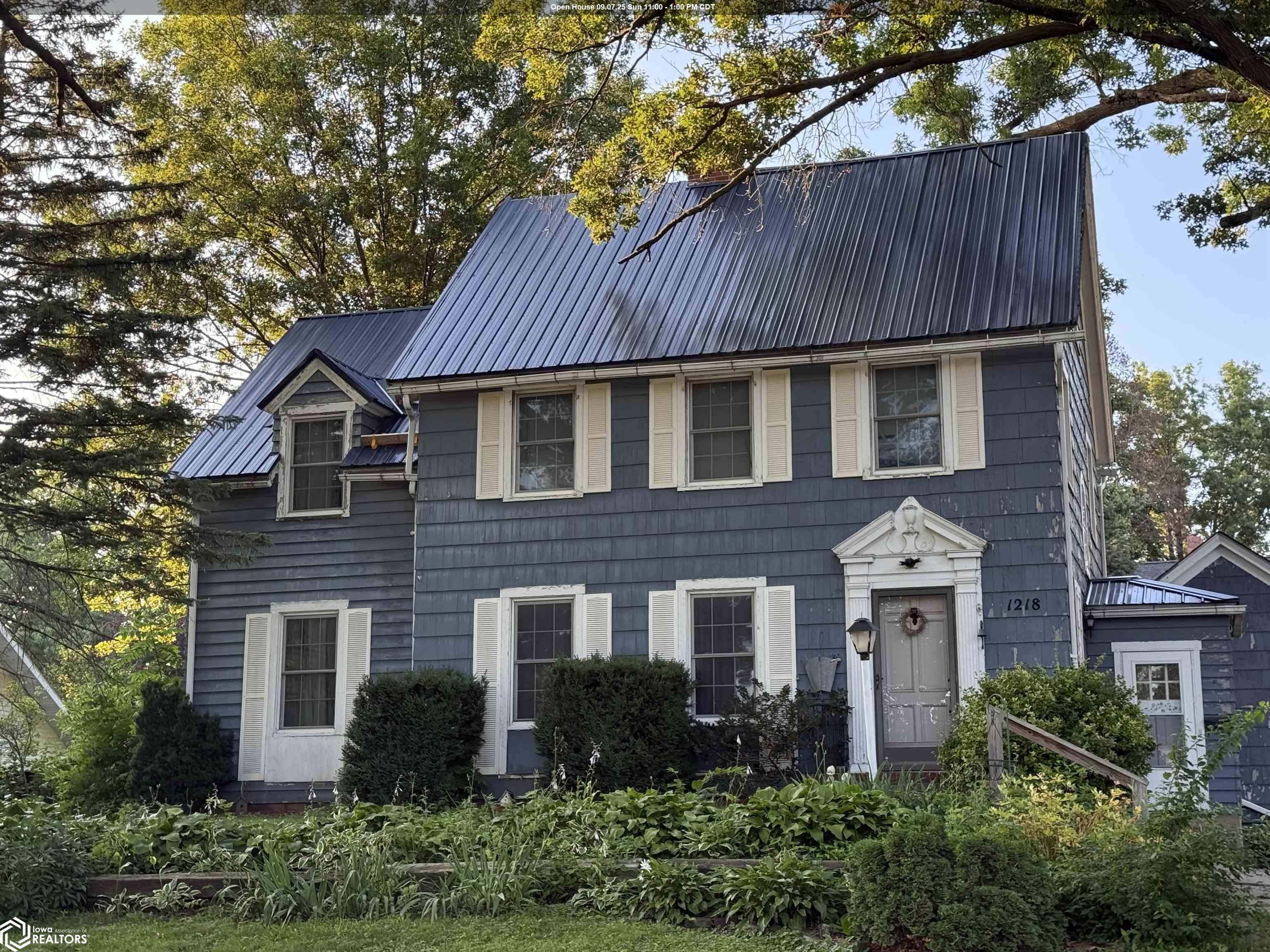 1218 College Boulevard