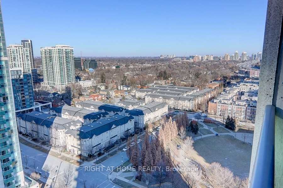 28 Harrison Garden Blvd 2110