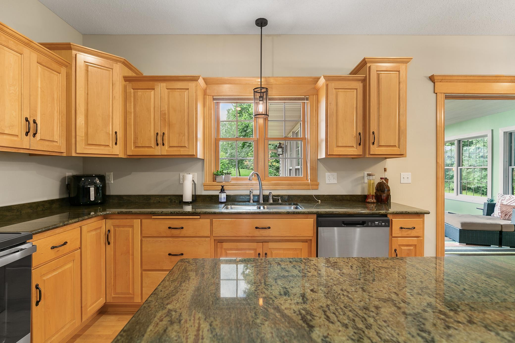 1301 Pondview Lane
