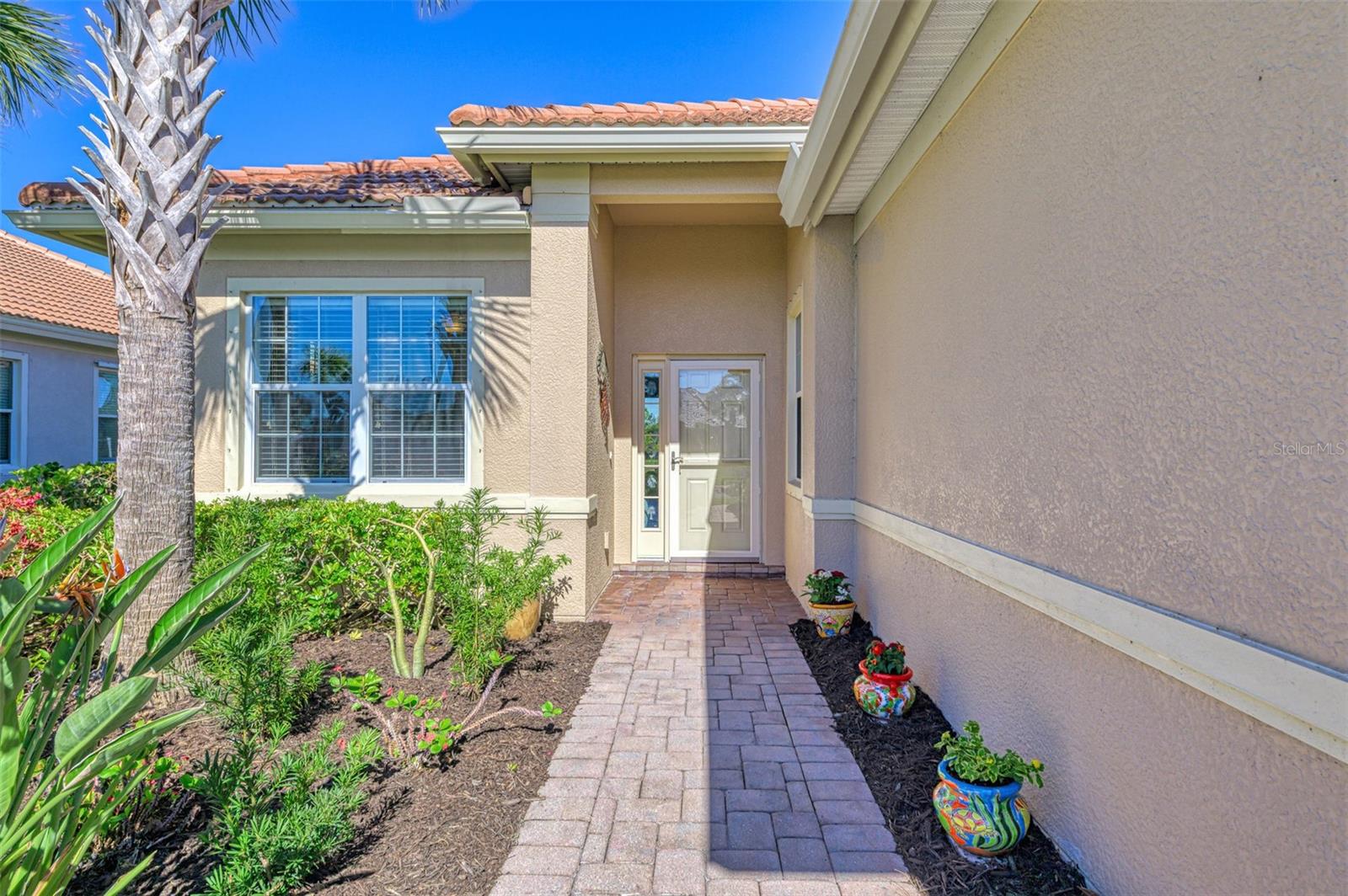 13091 Creekside Lane