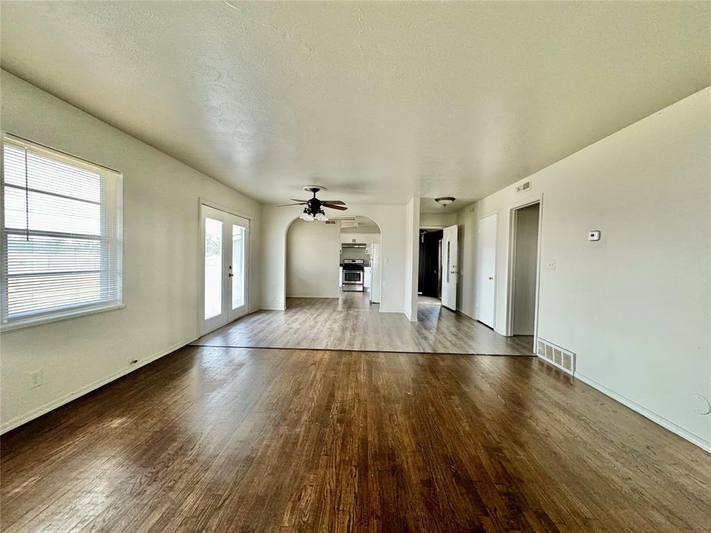 310 Sioux Trail