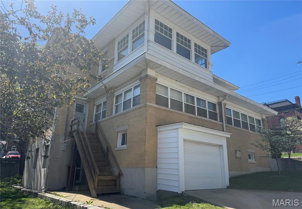 1001 Center Street