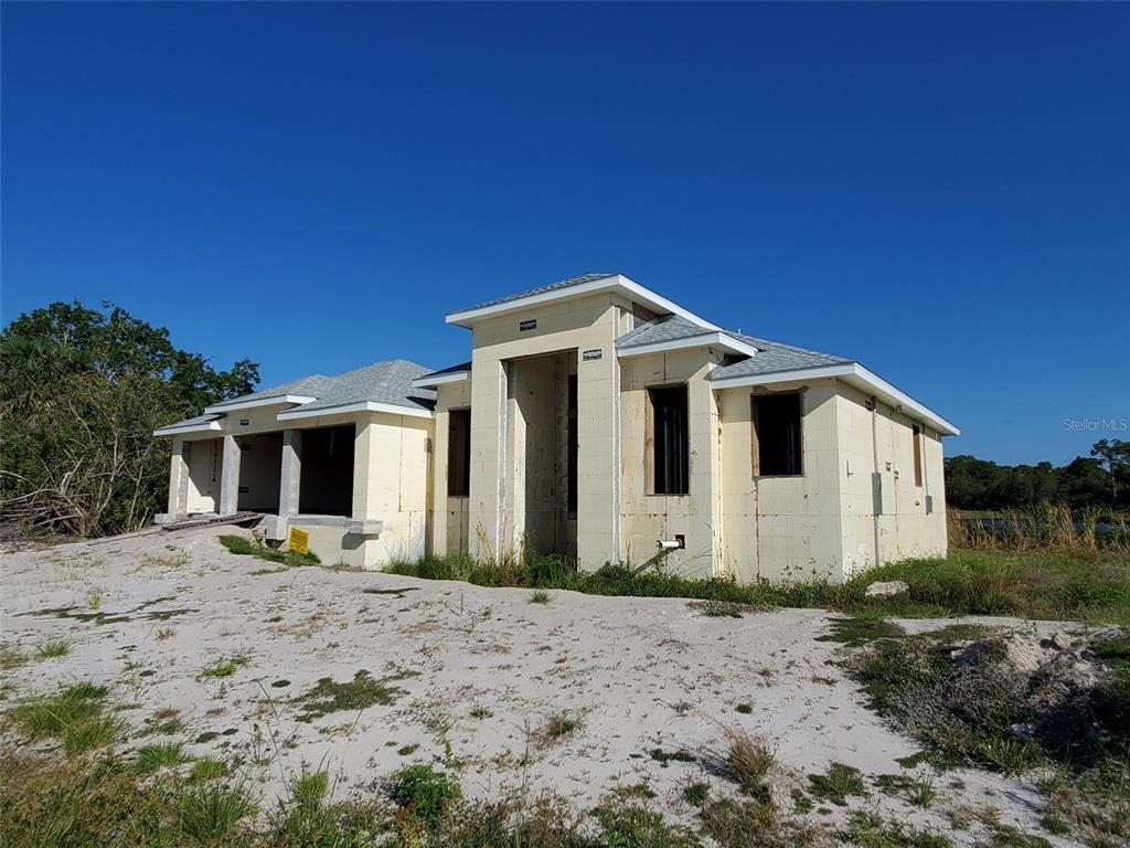 1108 / 1110 Rotonda Circle