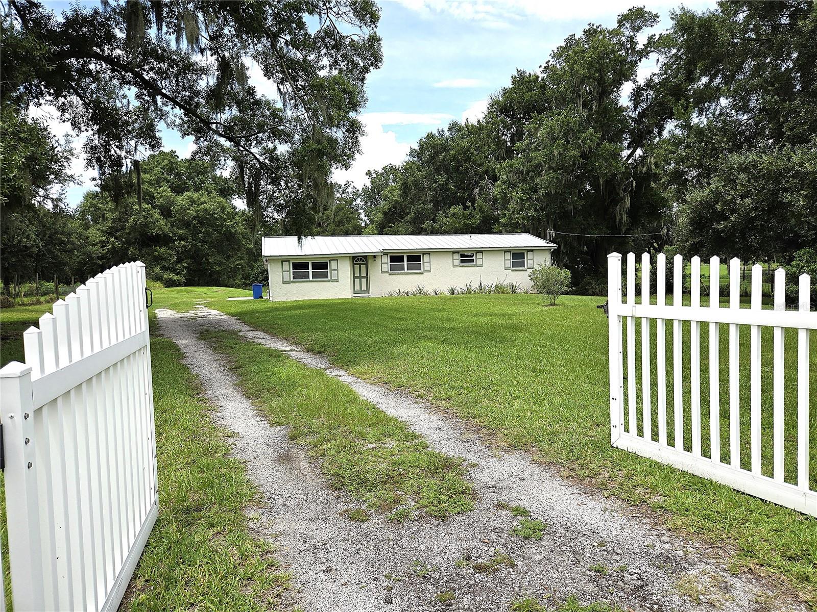 1214 Jerry Smith Road