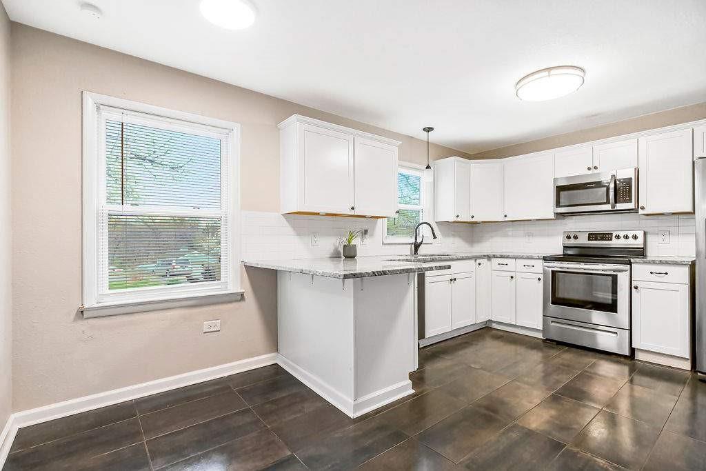 4224 Hawthorne Avenue