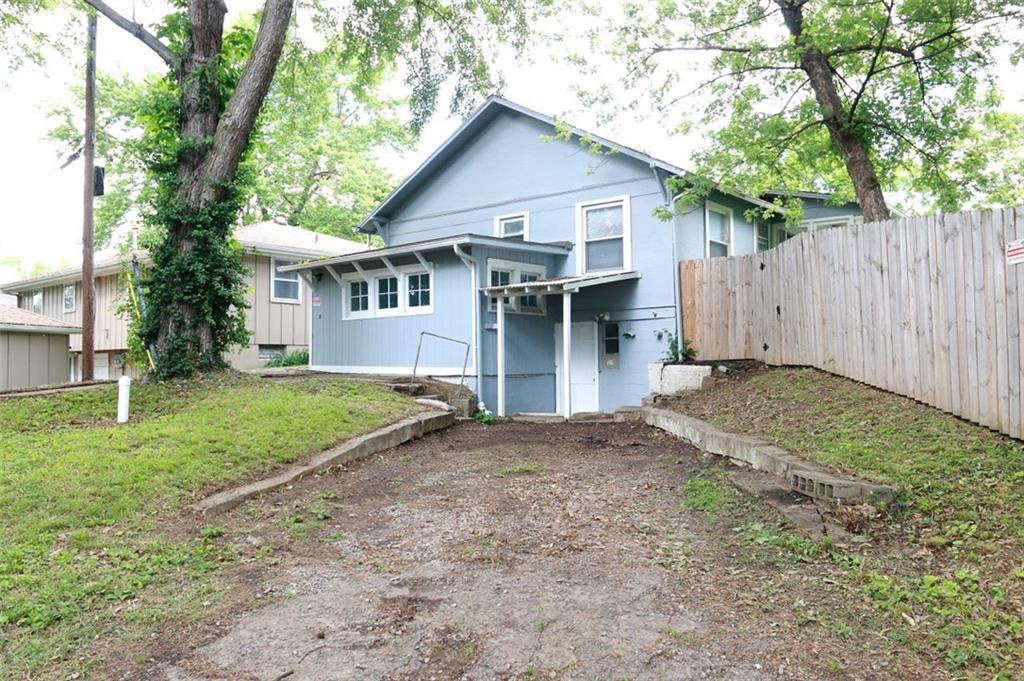 816 S Huttig Avenue