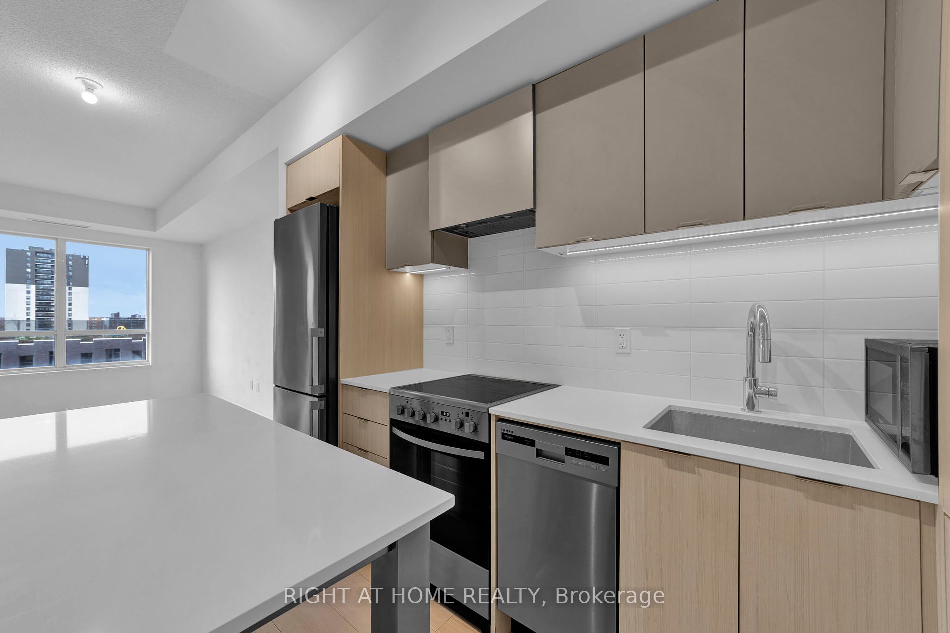 26 Gibbs Rd 649
