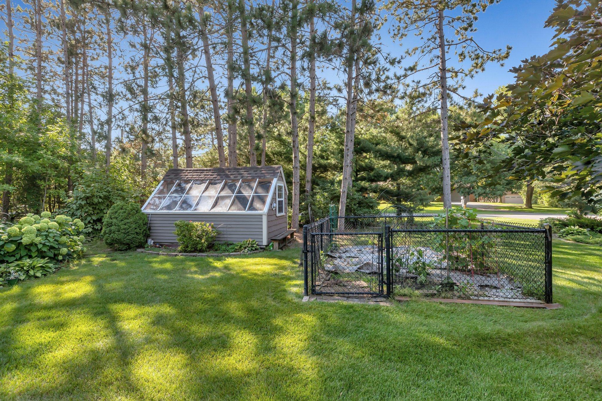 3934 Riviera Road