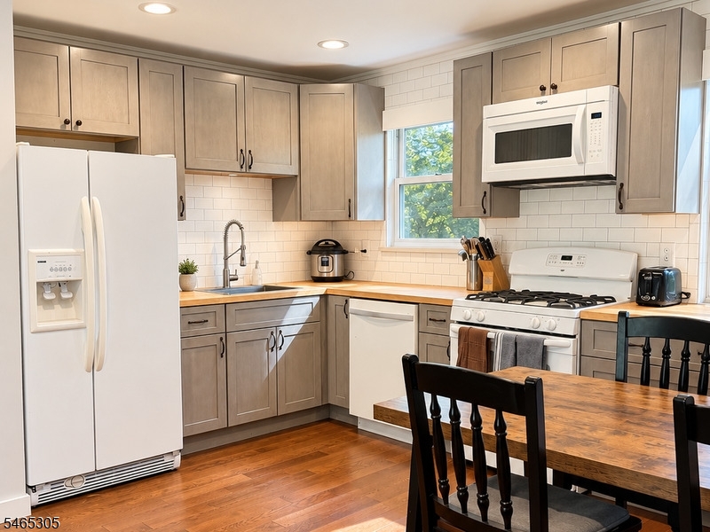 90 Mount Kemble Ave Unit 1 1 — photo 6 of 12