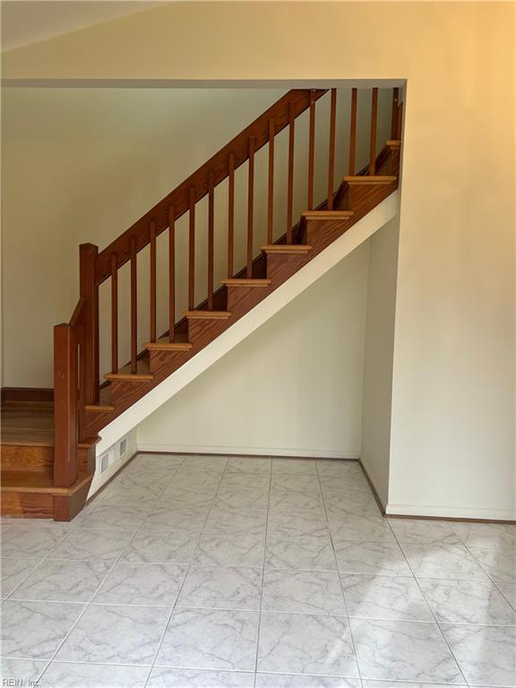 8 Butler Place