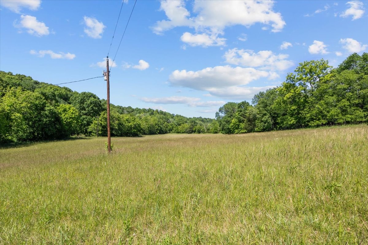 2440 Maple Grove Rd