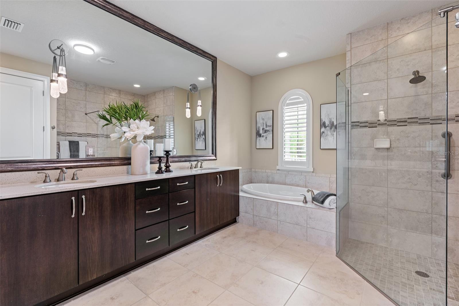 1208 Castlehawk Lane