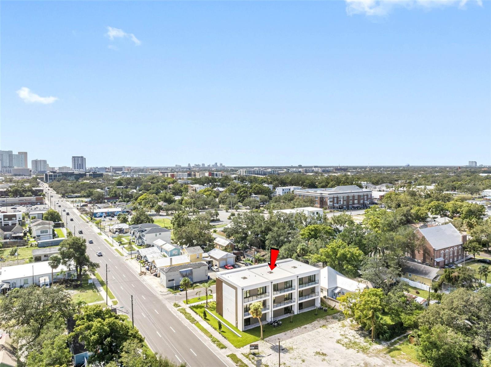 101 W Warren Avenue 1