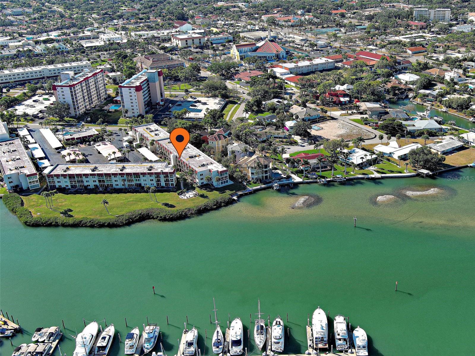 260 Santa Maria Street 109