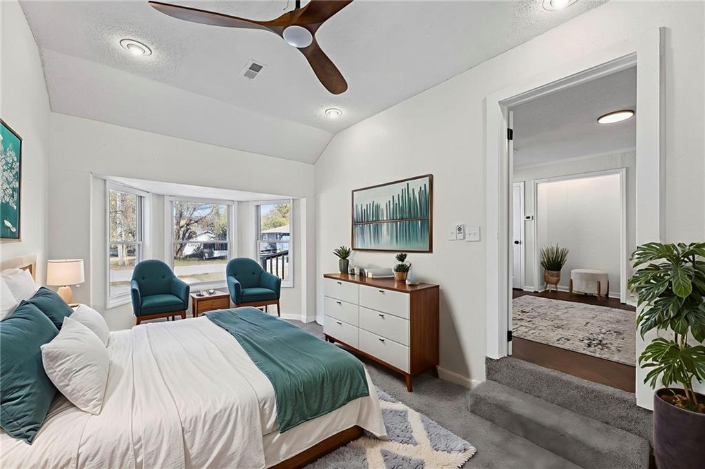 5631 Parkview Avenue